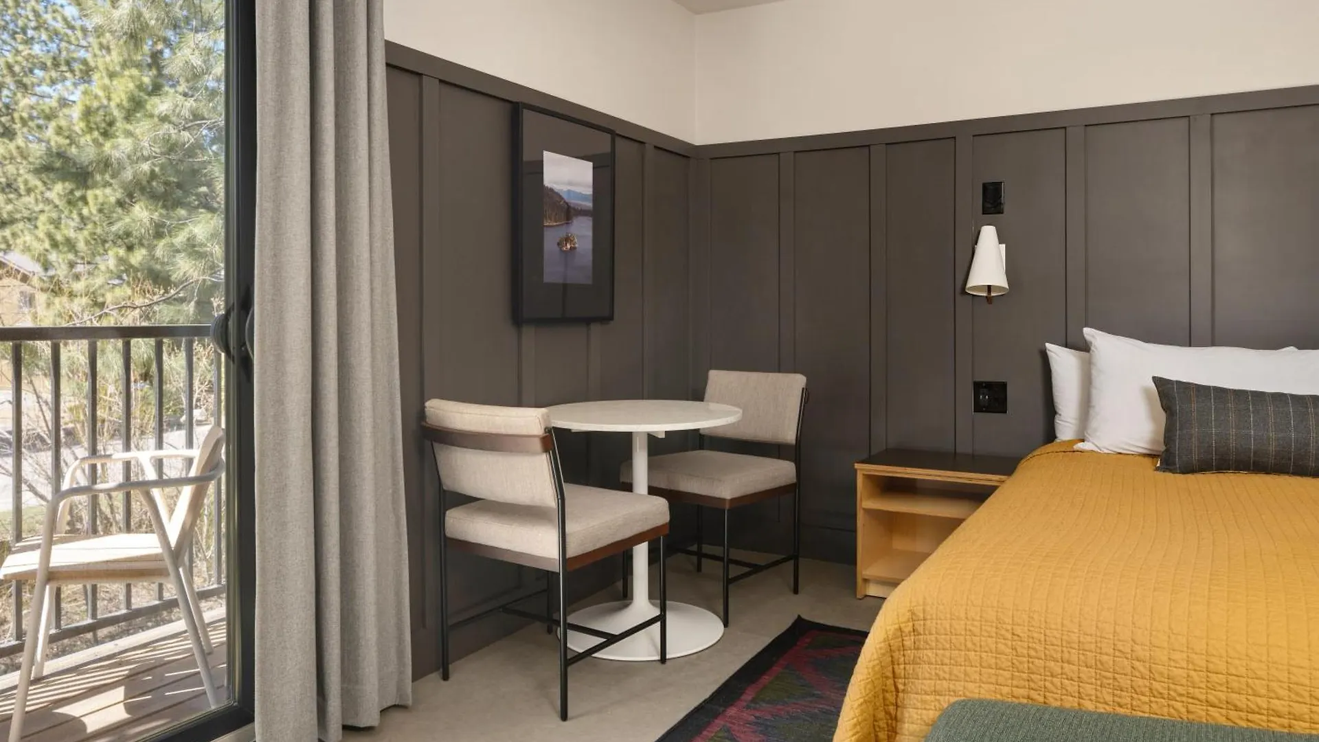 The Coachman Hotel South Lake Tahoe