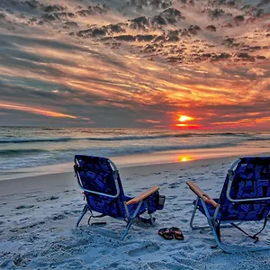 Tides 611 Destin